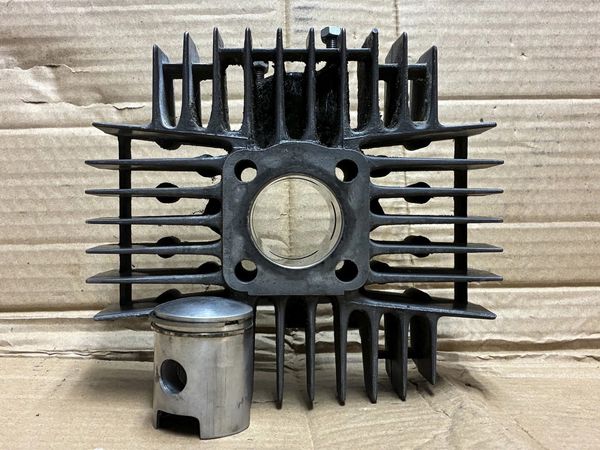 Cilinder met zuiger 15.73.85